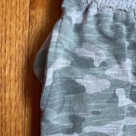 Sovereign Code Boys Joggers - Picture 4 of 8